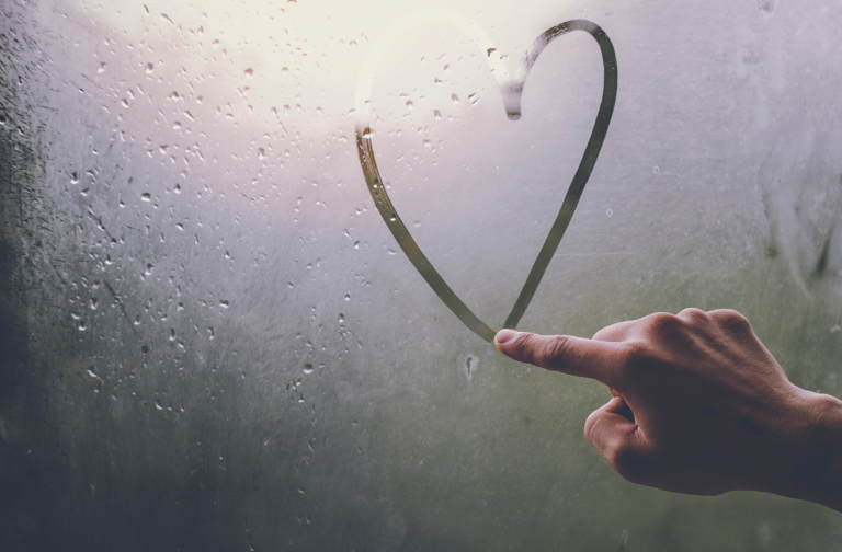 Co daje pisanie po śladzie